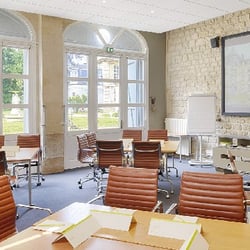 Châteauform' Château de Nointel - Location de salle pour événements et conférences en 95