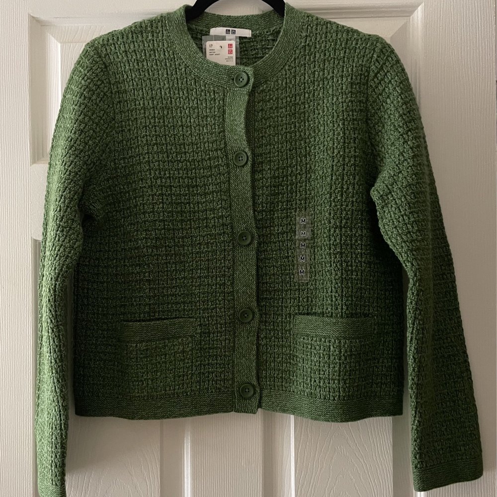 Uniqlo - Jacket - Men's Clothing Near Me - Honolulu, Hawaii Uniqlo - Jacket - Men's Clothing Near Me - Honolulu, Hawaii