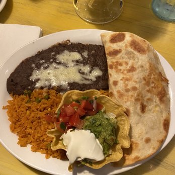 La Carreta - Mandeville - Quesadilla dinner - Mexican Near Me - Mandeville, Louisiana