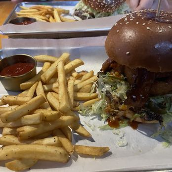 The Shop Midtown - Hot Rod Smash - Sandwiches Near Me - Sacramento, California