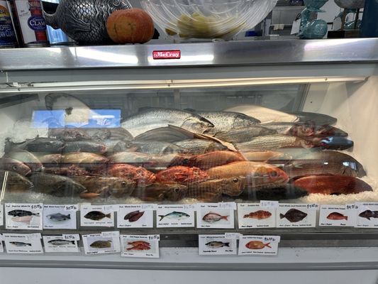 Anna's Seafood by null