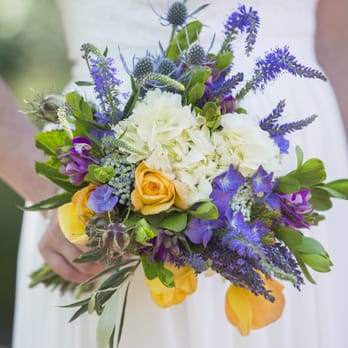 Jen Priest Weddings - Bouquet by Jen! - Wedding Planning Near Me