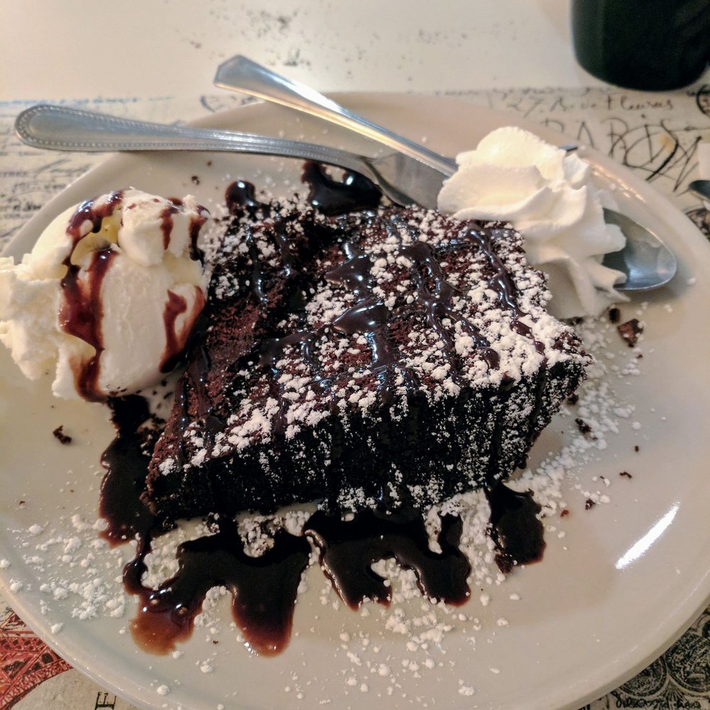Cafe Paris - Second worst cake I've had, stale like it was sitting out for a week - Creperies Near Me - Metuchen, New Jersey