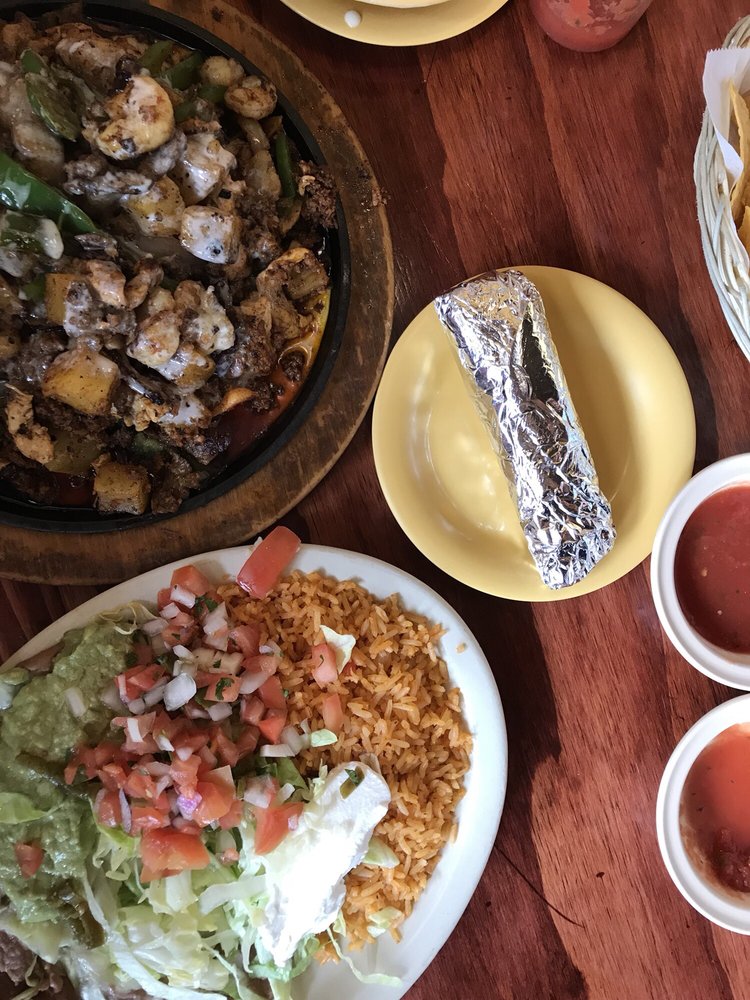 PAPITOS 67 Photos & 36 Reviews Mexican 6140 US 98, Hattiesburg