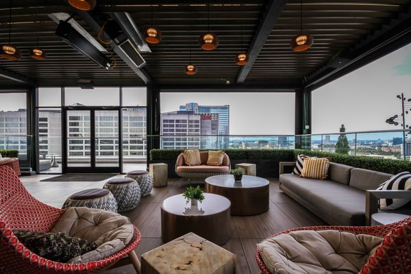SkyLounge by null
