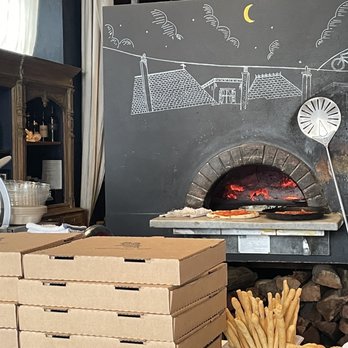 La Bicyclette - Wood-fired pizza oven - French Near Me - Carmel, California