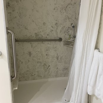 Munras Inn - Pic of the roll-in shower in the accessible room - Hotels Near Me - Monterey, California Munras Inn - Pic of the roll-in shower in the accessible room - Hotels Near Me - Monterey, California