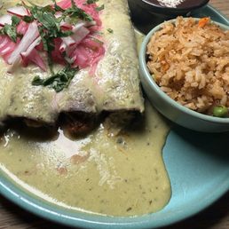 Enchiladas Suizas with chicken Enchiladas Suizas with chicken