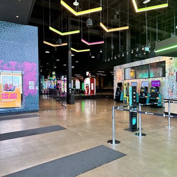 Playdium - Arcades Near Me - Brampton, Ontario