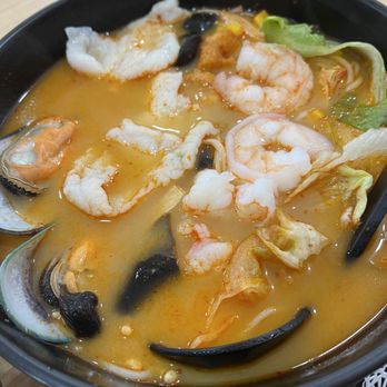 JBC Rice Noodles & Ramen - Seafood Rice Noodles in Tom Yum Soup - Japanese Near Me - Frederick, Maryland