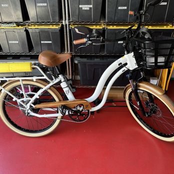 Velofix - Los Angeles - One of our bikes Eric serviced. - Bike Repair/Maintenance Near Me