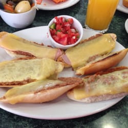 Mini molletes. Que no son tan mini :)