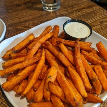 Flip Side - Hudson - Sweet potato fries - Burgers Near Me - Hudson, Ohio