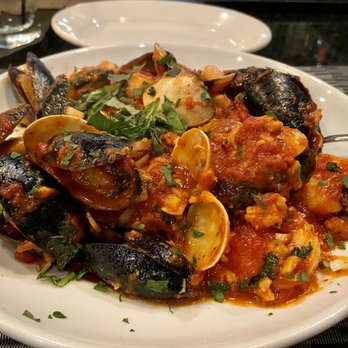 Saviano's Italian Kitchen - Shrimp Fra Diavolo - Italian Near Me - Euless, Texas