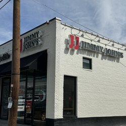 Jimmy John's - Street view of Jimmy John's entrance