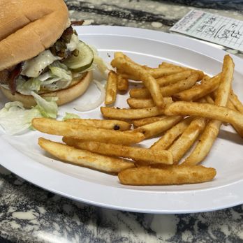 Nickels Point - Spicy burger with fries - Burgers Near Me - Weatherford, Oklahoma Nickels Point - Spicy burger with fries - Burgers Near Me - Weatherford, Oklahoma