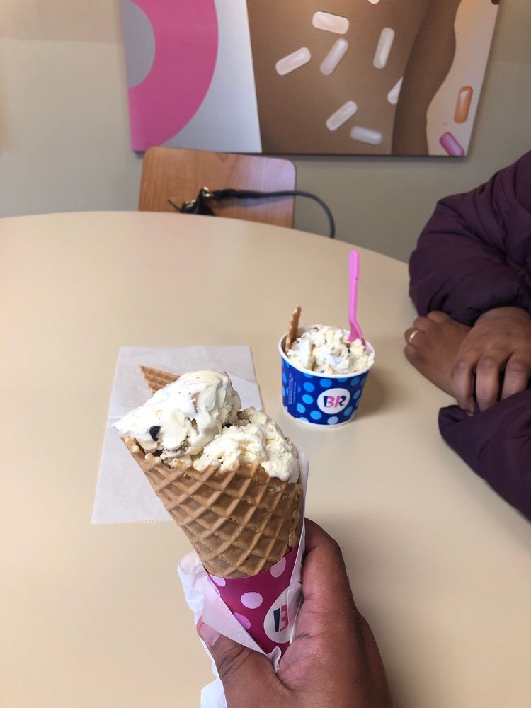 BASKIN ROBBINS Updated July 2024 230 S Easton Rd, Glenside