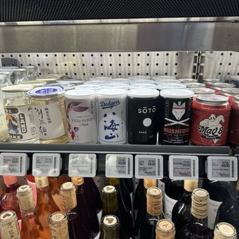 Erewhon - Grocery Near Me - Pasadena, California Erewhon - Grocery Near Me - Pasadena, California