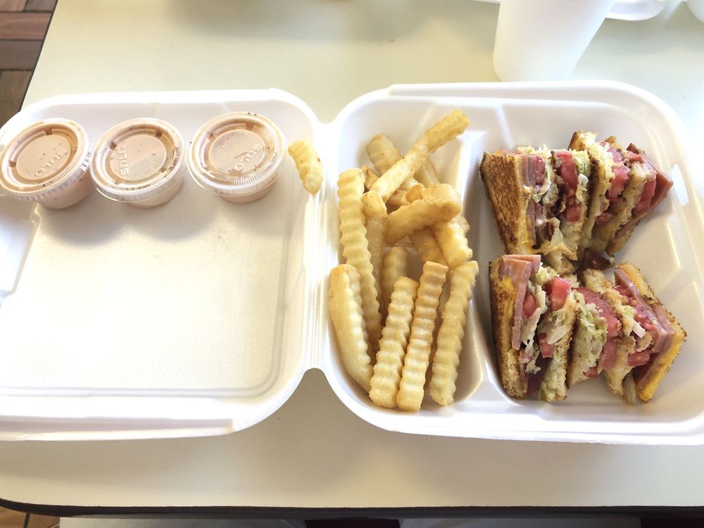 MILNER’S DAIRY DELIGHT 10 Reviews 1136 N Brindlee Mountain Pkwy, Arab, Alabama Burgers