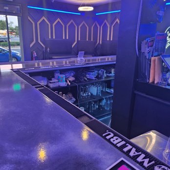 D’Jour Lounge - Lounges Near Me - Parkville, Maryland D’Jour Lounge - Lounges Near Me - Parkville, Maryland
