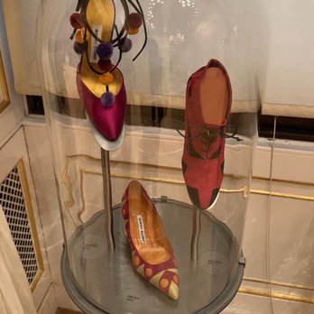 The Wallace Collection - Manolo Blahnik - Museums Near Me - London, XGL The Wallace Collection - Manolo Blahnik - Museums Near Me - London, XGL
