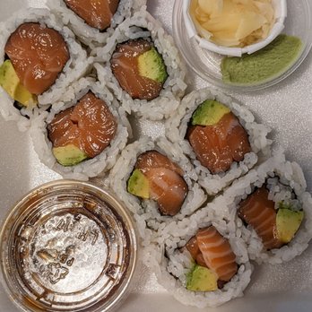 Tom's Sushi House - Salmon avocado roll - yum! - Sushi Bars Near Me - Los Angeles, California Tom's Sushi House - Salmon avocado roll - yum! - Sushi Bars Near Me - Los Angeles, California