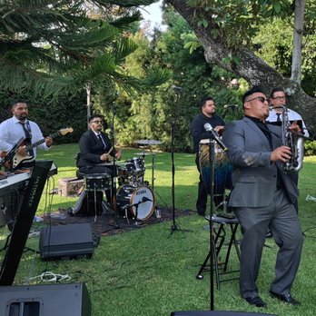 Plena Vista Music - Toneio Sax feelin it during the Smooth Jazz set! - Musicians Near Me Plena Vista Music - Toneio Sax feelin it during the Smooth Jazz set! - Musicians Near Me