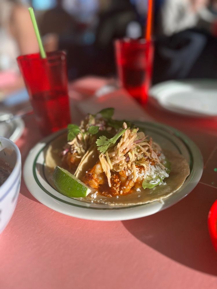 TAQUERIA AMOR 235 Photos & 106 Reviews 4410 Main St, Philadelphia