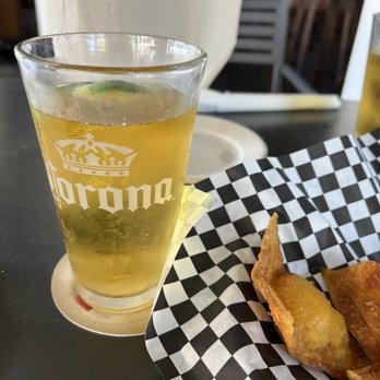 Bradshaw Social House - Crisp corona premium - American Near Me - Charlotte, North Carolina Bradshaw Social House - Crisp corona premium - American Near Me - Charlotte, North Carolina