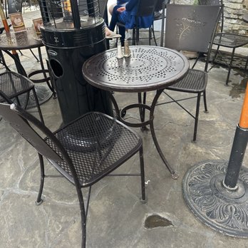 Urth Caffé - Beverly Hills - Outside - Coffee & Tea Near Me - Beverly Hills, California Urth Caffé - Beverly Hills - Outside - Coffee & Tea Near Me - Beverly Hills, California