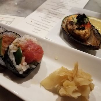 KAI ZAN - Fiesta maki and dynamite mussels - Asian Fusion Near Me - Chicago, Illinois