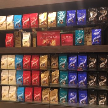 Lindt Chocolate Shop - Chocolatiers & Shops Near Me - New York, New York Lindt Chocolate Shop - Chocolatiers & Shops Near Me - New York, New York