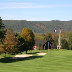 Belles Springs Golf Course - 10th Hole at Belles Springs Golf Course