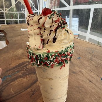 Bob's Eatery - Christmas Tree Shake - Sandwiches Near Me - Blue Ridge, Georgia Bob's Eatery - Christmas Tree Shake - Sandwiches Near Me - Blue Ridge, Georgia