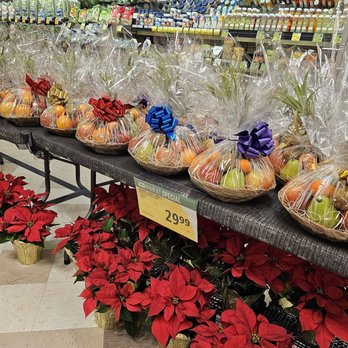 Foodland - Grocery Near Me - Waipahu, Hawaii Foodland - Grocery Near Me - Waipahu, Hawaii