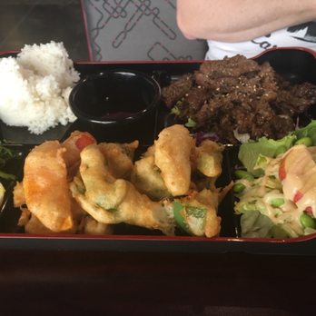 Mandarin Noodle House - Bulgolgi bento box - Chinese Near Me - Johnston, Iowa