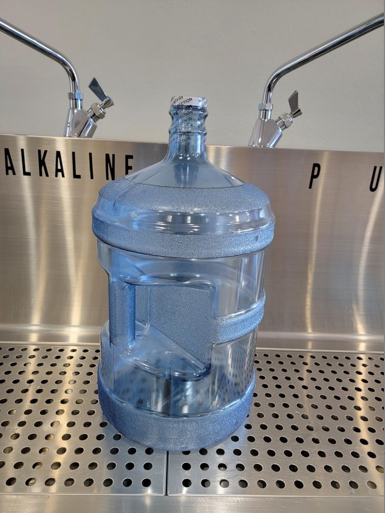 Aqua Refill Logo