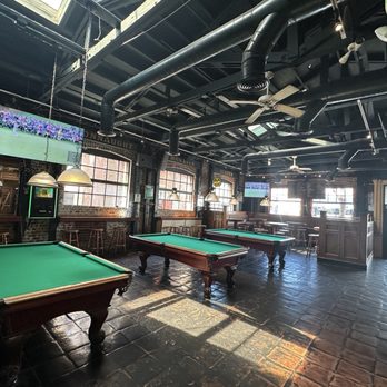 Dargan's Irish Pub & Restaurant - Pubs Near Me - Santa Barbara, California Dargan's Irish Pub & Restaurant - Pubs Near Me - Santa Barbara, California