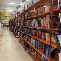 Vault of Midnight Comic Books and Stuff