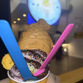 Somisomi - Ice Cream & Frozen Yogurt Near Me - Los Angeles, California Somisomi - Ice Cream & Frozen Yogurt Near Me - Los Angeles, California