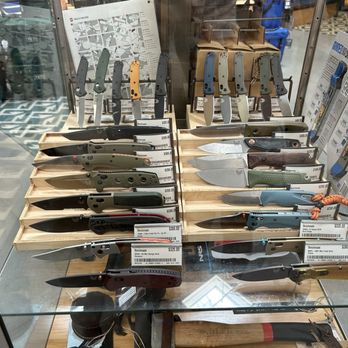 REI - Knife Selection - Outdoor Gear Near Me - Jacksonville, Florida