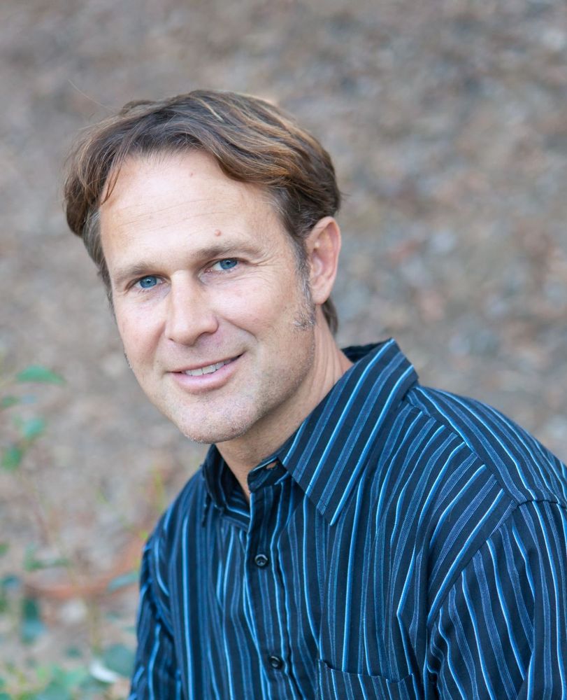 Robert Troy Vander Zwart - grief counselor in San Diego, CA