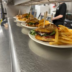 Coyote Creek Bar & Grill - Howler grinder
