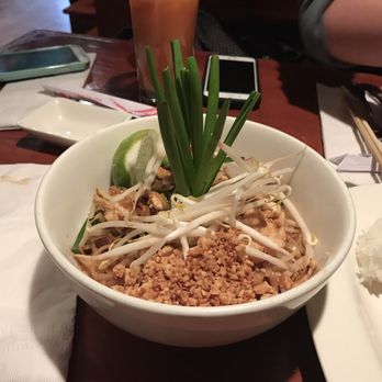 Mira Sushi - Queens - Pad Thai with chicken (it was ok) - Sushi Bars Near Me - Flushing, New York Mira Sushi - Queens - Pad Thai with chicken (it was ok) - Sushi Bars Near Me - Flushing, New York
