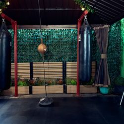 Suavecito Boxing - Outdoor boxing area