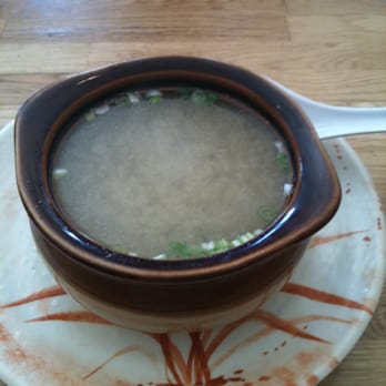 Yami Japan - miso soup w/ tofu chunks & kelp - Japanese Near Me - Lawrenceville, Georgia