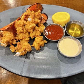 Pearl Tavern - New American Near Me - Lee's Summit, Missouri