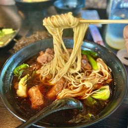 Braised Pork Rib Noodle Soup / 红烧排骨面