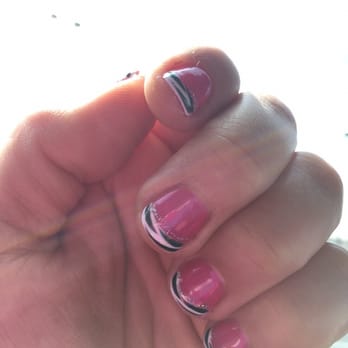 Happy Nails & Spa - Nails by Trey - Nail Salons Near Me - Albuquerque, New Mexico