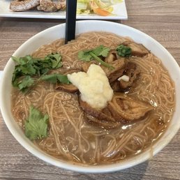 Weekday lunch special pork intestines vermicelli Weekday lunch special pork intestines vermicelli